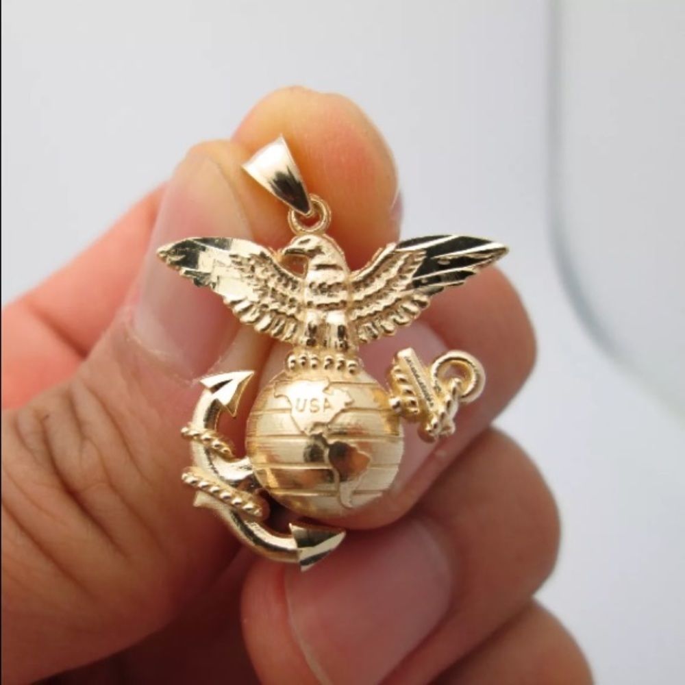 Solid Gold US Marine Corps USMC Military Pendant - Picture 1 of 4